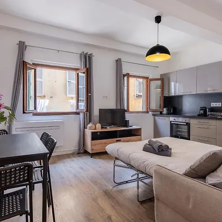 Old Town Charming Separate Bedroom - Ac *