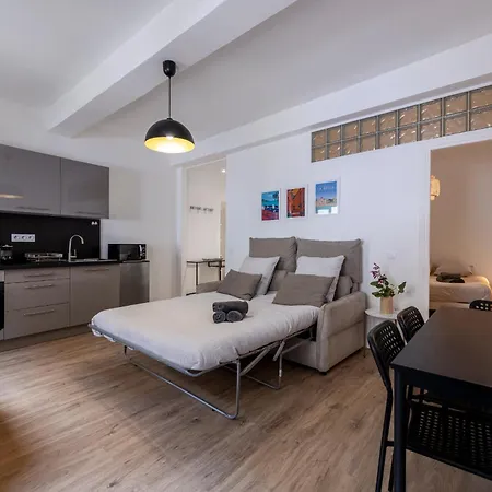 Daire Old Town Charming Separate Bedroom - Ac *